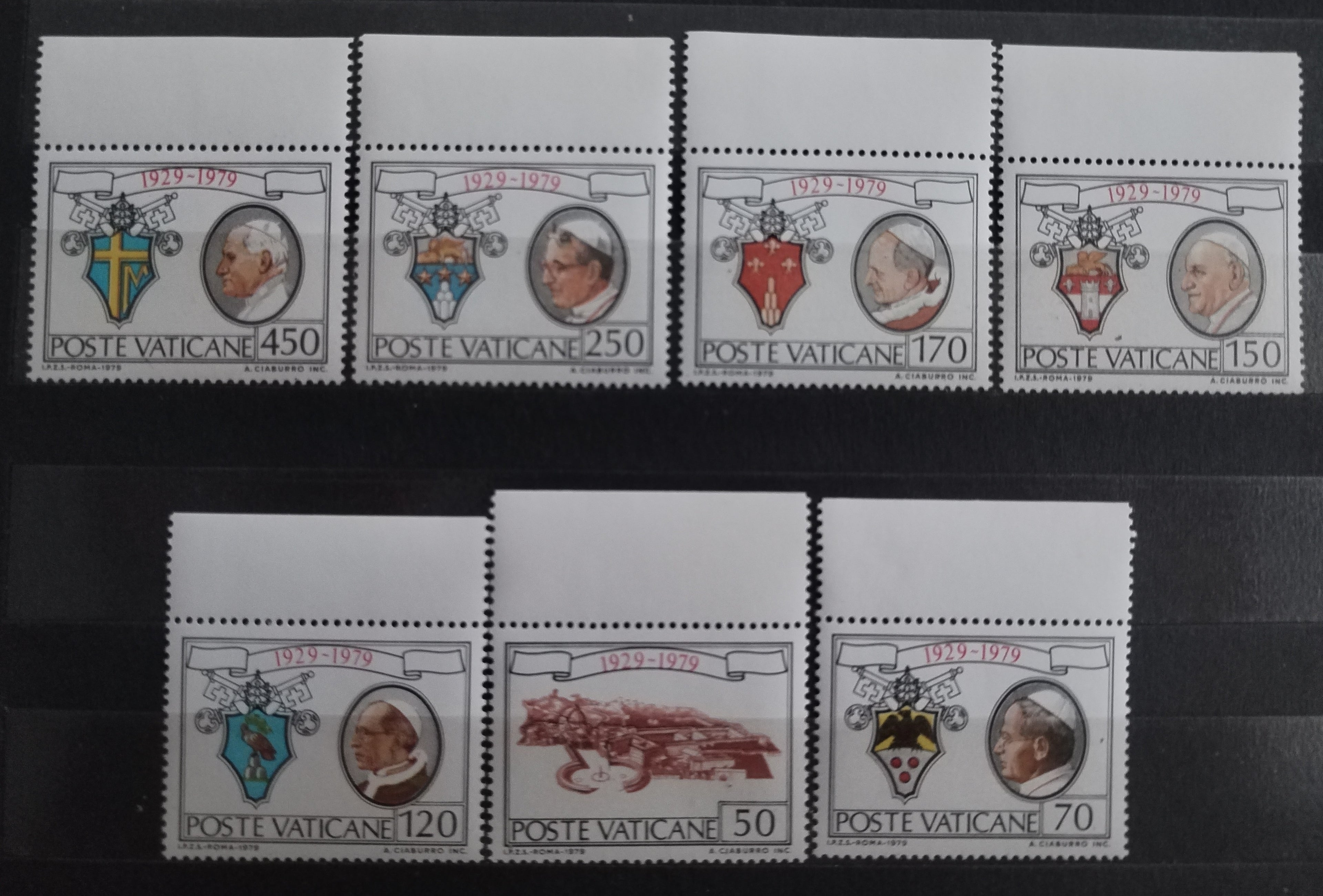 Vatikán 1979 Národní výročí, Erby