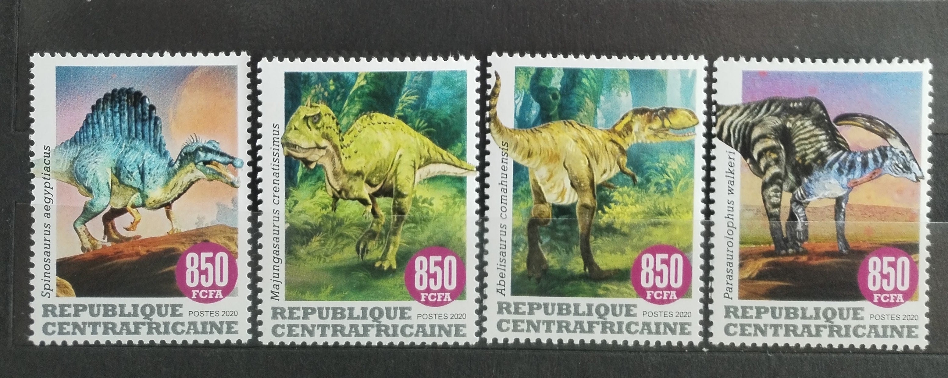 Středoafrická rep. 2020 Dinosauři a pravěká fauna