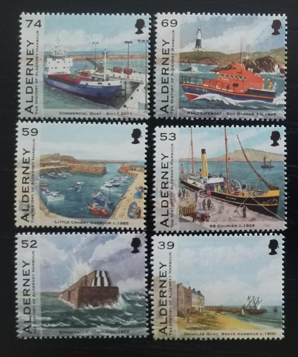 Alderney 2012 Ostrovní přístavy a doky, Lodě (vada)
