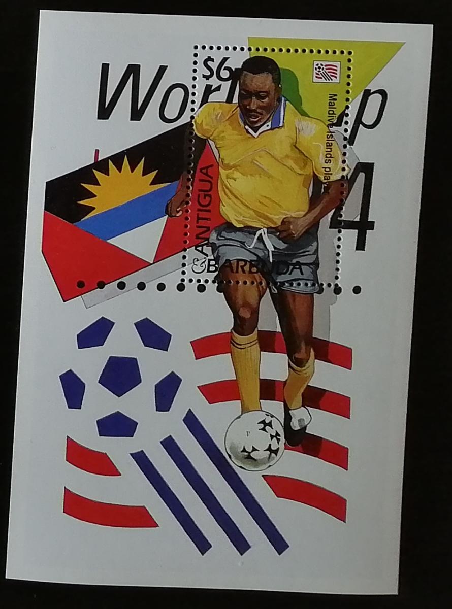 Antigua 1994 Bl.305 6€ Mistrovství světa ve fotbale, vlajky, sport