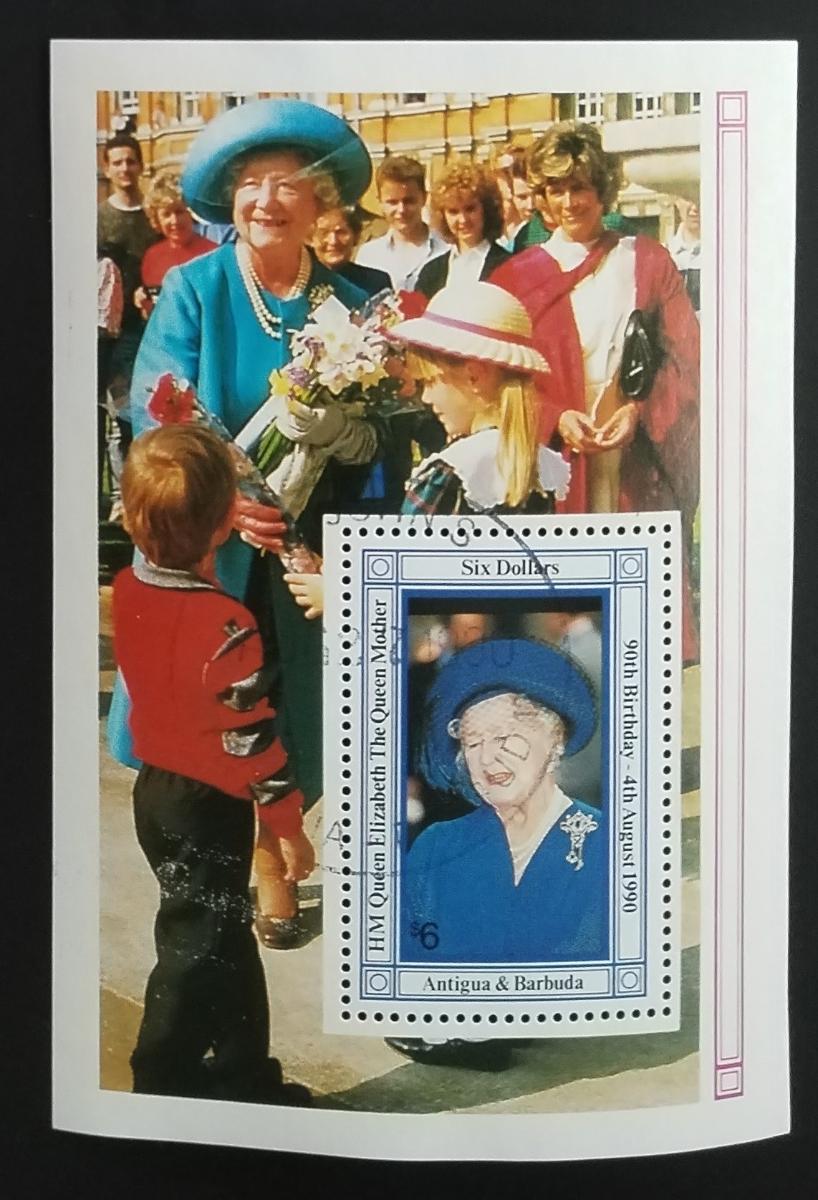 Antigua & Barbuda 1990 Narozeniny královny matky SVĚŽÍ LEP
