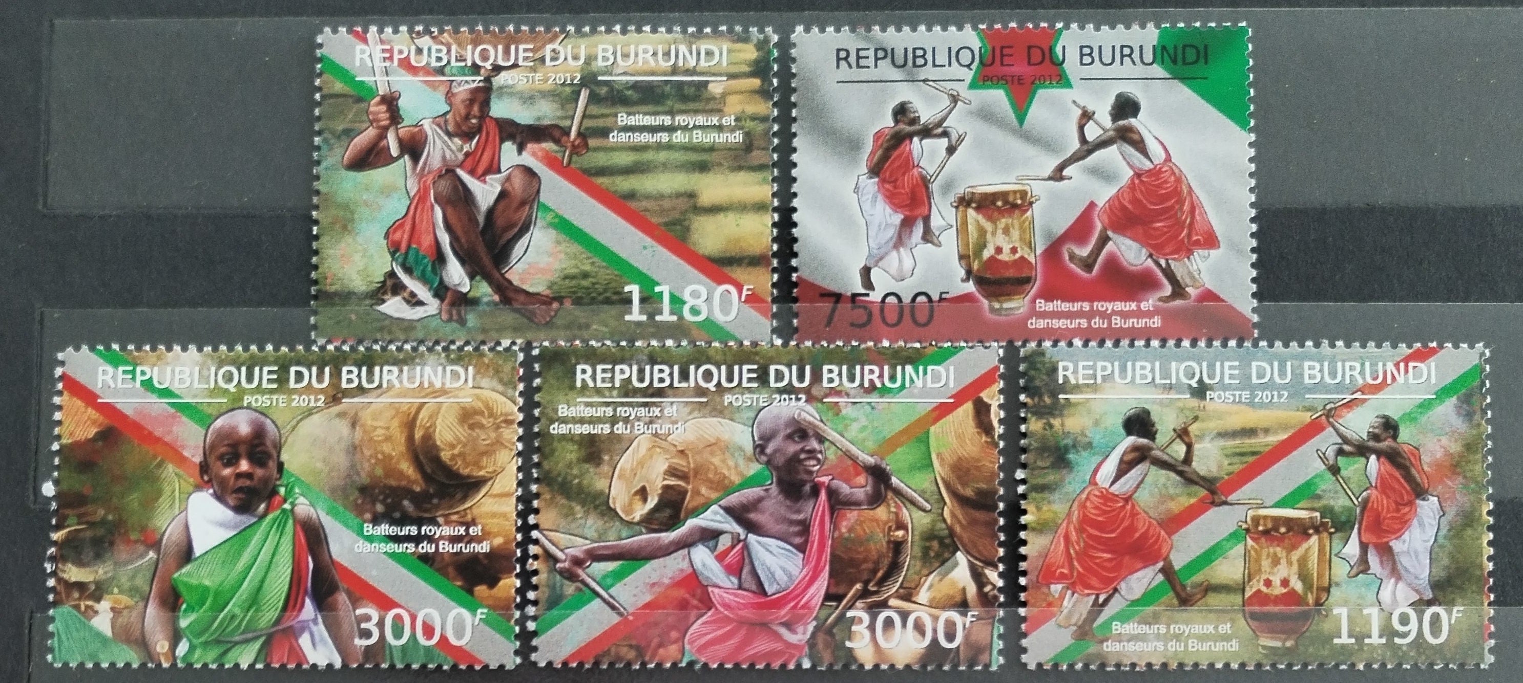 Burundi 2012 Národní barvy a vlajky Burundi