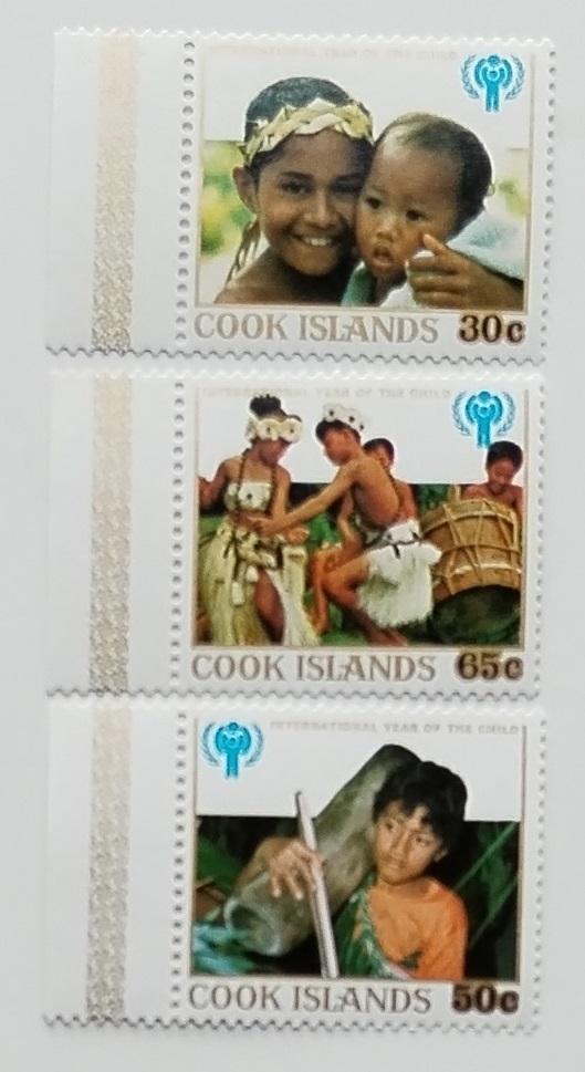 Cookovy ostrovy 1979 Mi.618-0 2,8€ Rok dětí, Ostrovní matky a děti