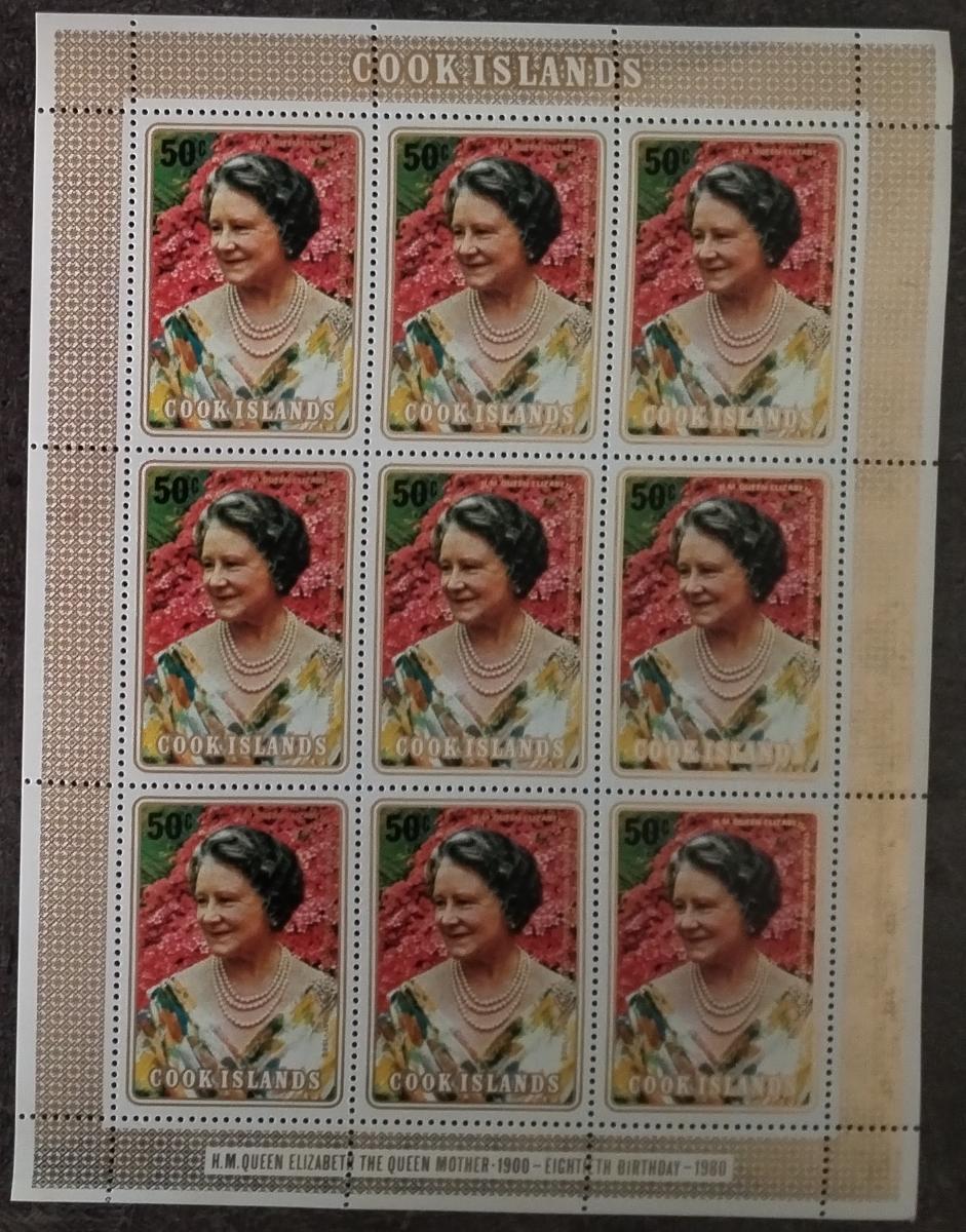 Cookovy ostrovy 1980 Mi.681Kb. 22€ Narozeniny královny matky, v Archu!