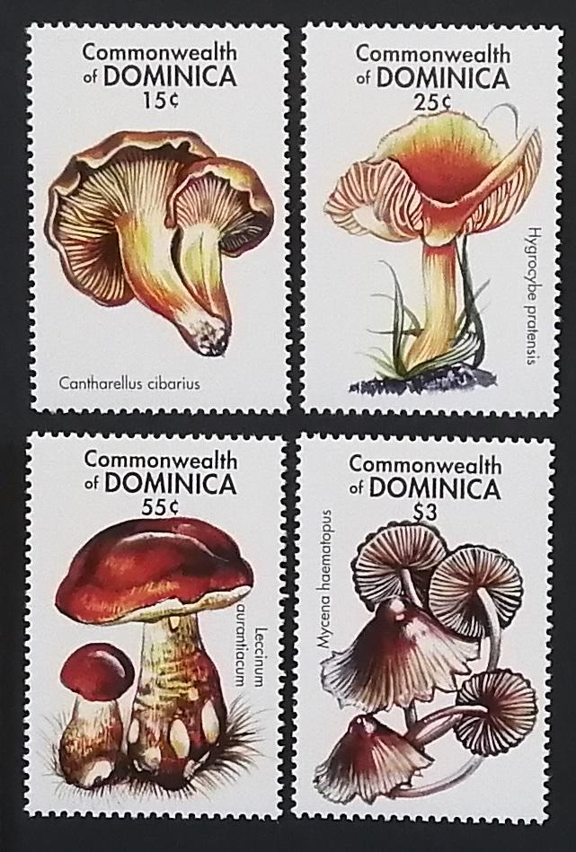 Dominika 2001 Mi.3172-5 5€ Houby a mykologie, flora ostrovů