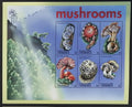 Dominika 2001 Mi.3182-7 13€ Houby a mykologie, flora ostrovů