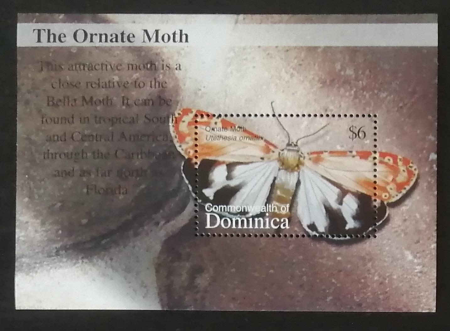 Dominika 2002 Bl.462 6€ Motýli a můry ostrova, hmyz, Uthethesia ornat.
