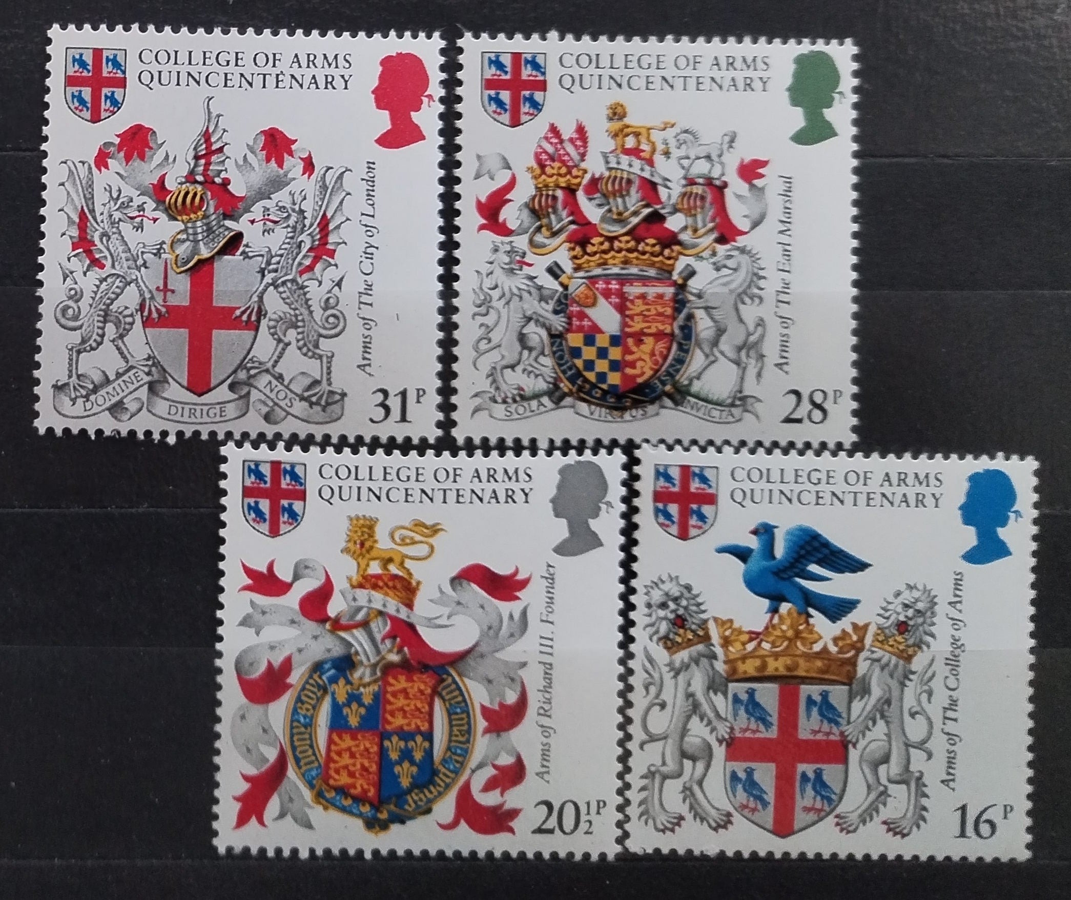 Velká Británie 1984 College of Arms, Erby