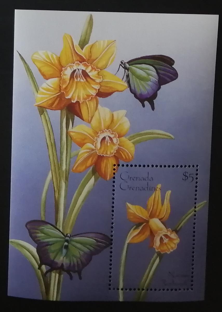Grenadiny & Grenada 1996 Bl.353 5,5€ Narcisy, květiny a flora, motýli