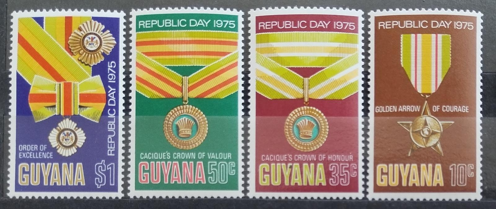 Guyana 1975 Medaile a faleristika, Den republliky