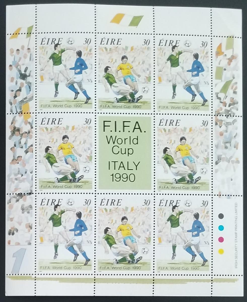 Irsko 1990 FIFA pohár, Fotbal a sport - 4x komplet V ARŠÍKU