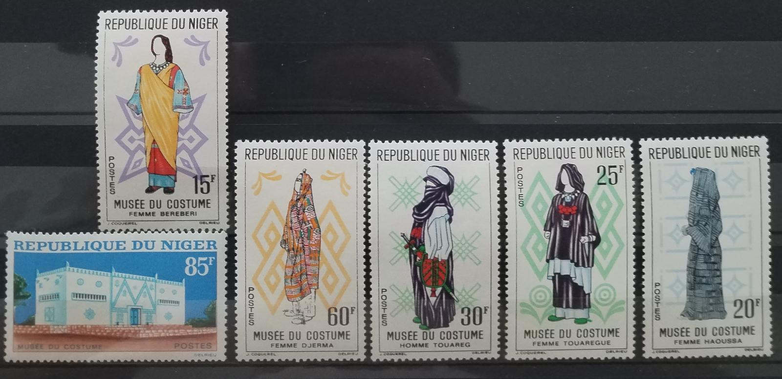 Niger 1963 Muzeum tradičních krojů, Móda