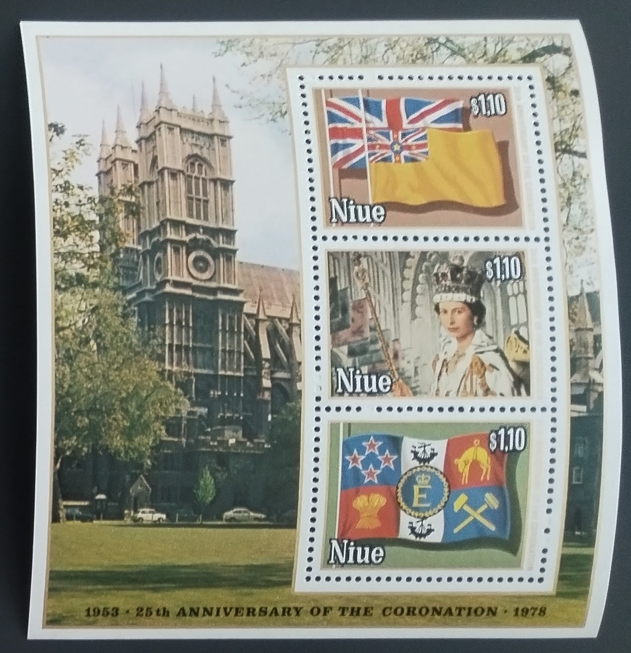 Niue 1978 Výročí korunovace královny, Vlajky