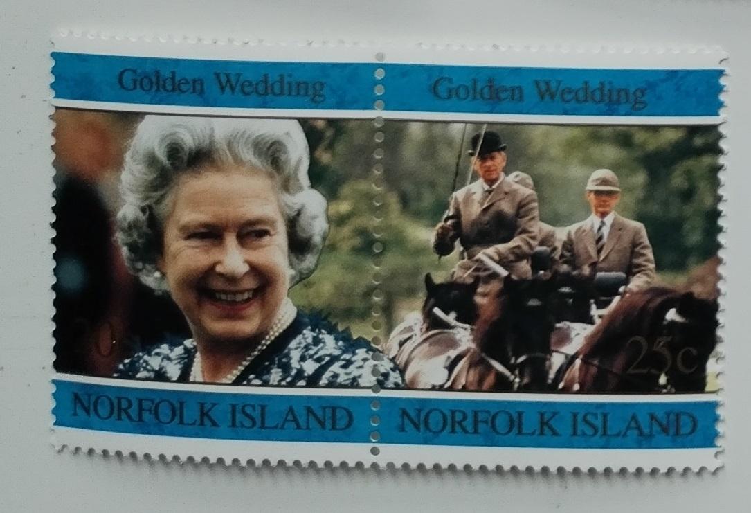 Ostrov Norfolk 1997 1,5€ Královna Alžběta II. a její svatba (nekompl.)
