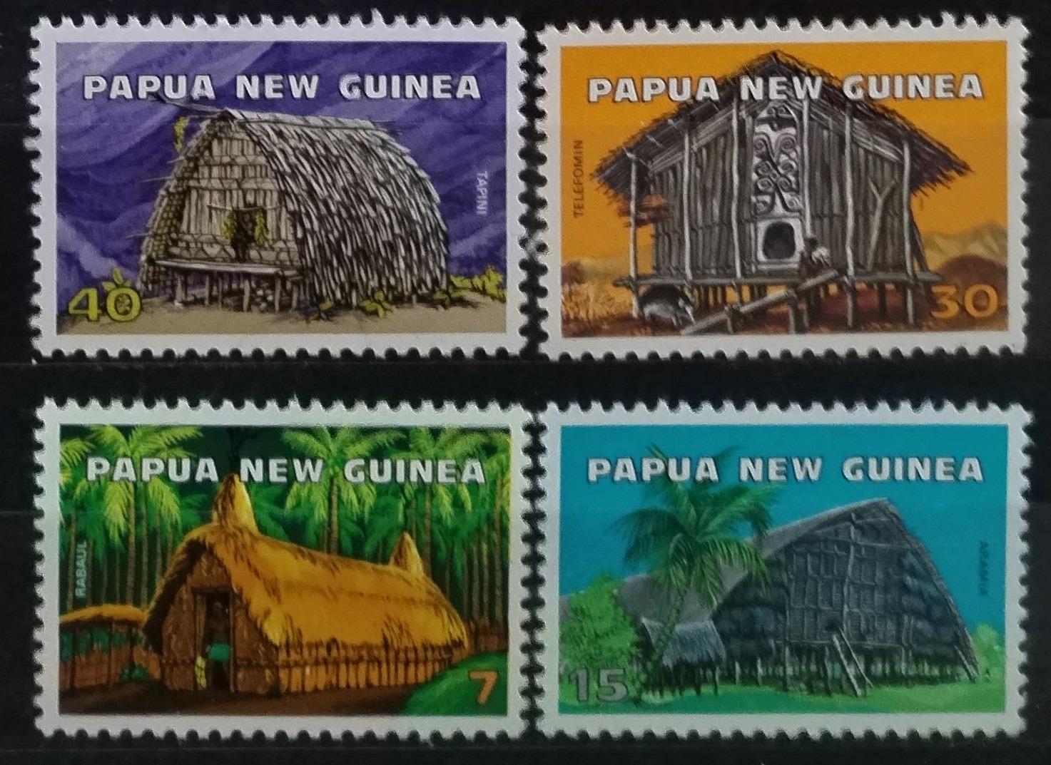 Papua Nová Guinea 1976 Tradiční obydlí a chýše