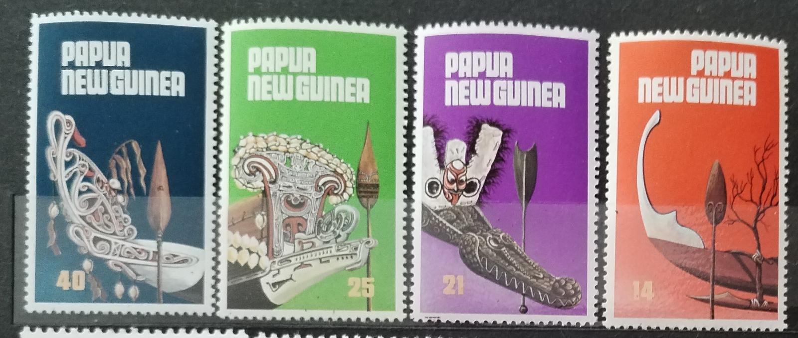 Papua Nová Guinea 1978 Tradiční pádla do kánoe, Lodě