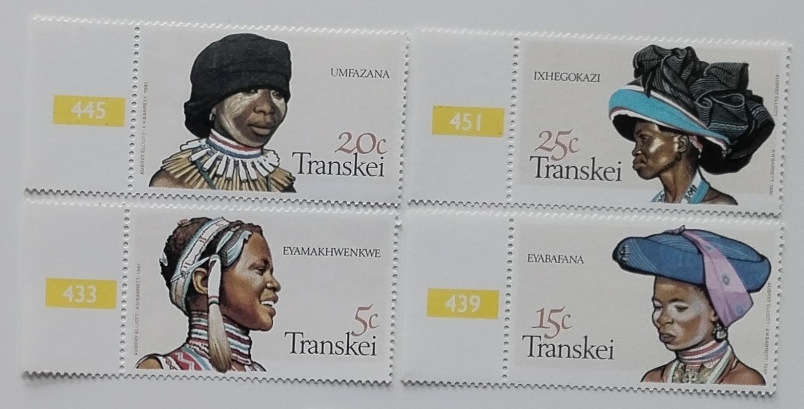 Transkei 1981 Klobouky a pokrývky hlavy žen kmene Xhosa