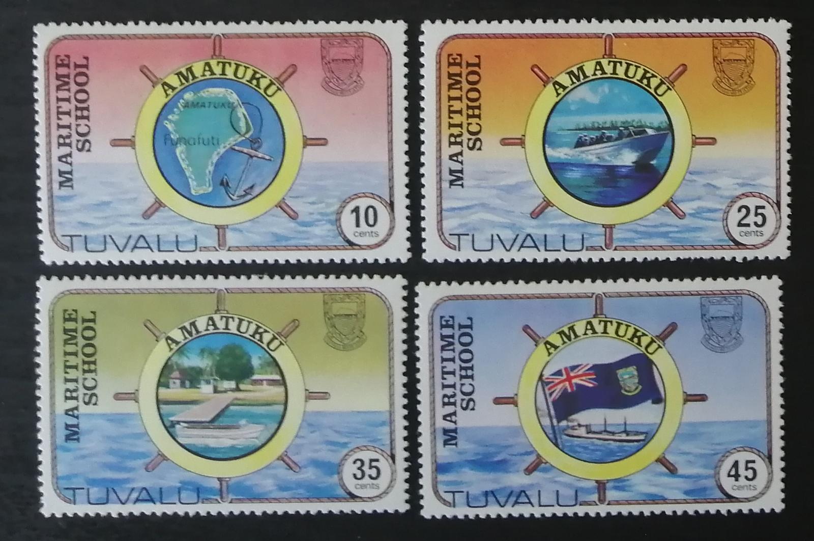 Tuvalu 1982 Otevření námořnické školy, lodě a vzdělání
